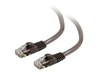 C2G Cat5e Booted Unshielded (UTP) Network Patch Cable - Kytkentäkaapeli - RJ-45 (uros) to RJ-45 (uros) - 5 m - UTP - CAT 5e - valettu, piikitön, säikeinen - ruskea 83677